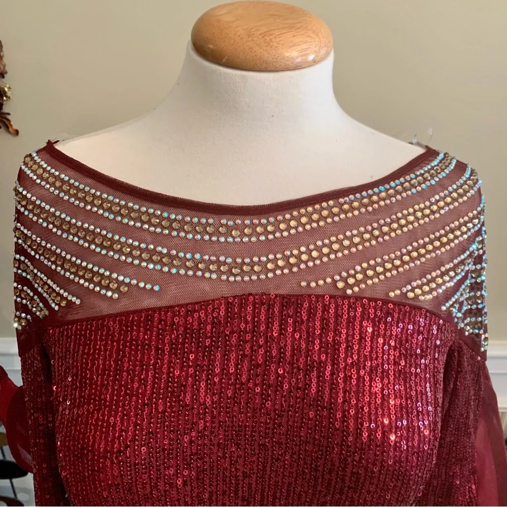 Bee Queen by Raseda Sequined Long Dress - Picture 6 of 11